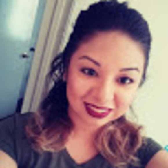 Meet your Posher, Gaby - Picture 1 of 1